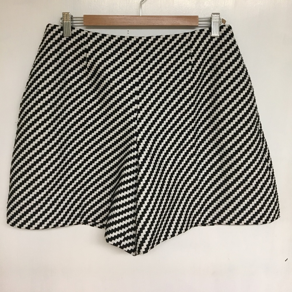 Carven textured shorts
